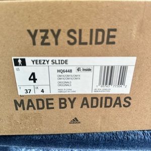 Yeezy Slides Onyx